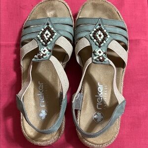 Rieker Women's Sage Green and Beige Sandals. Size 41 (10)